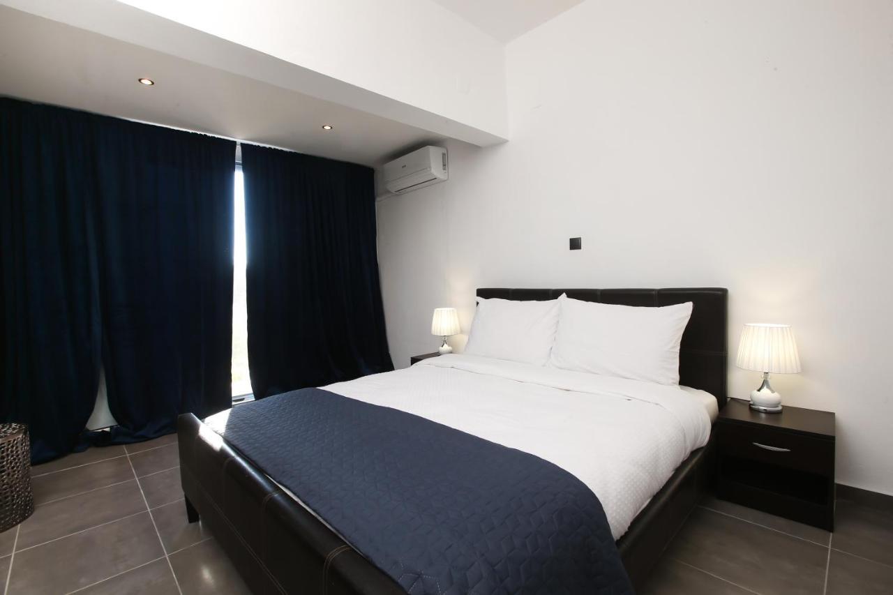 Luxury Apartments Christos 古维亚 外观 照片