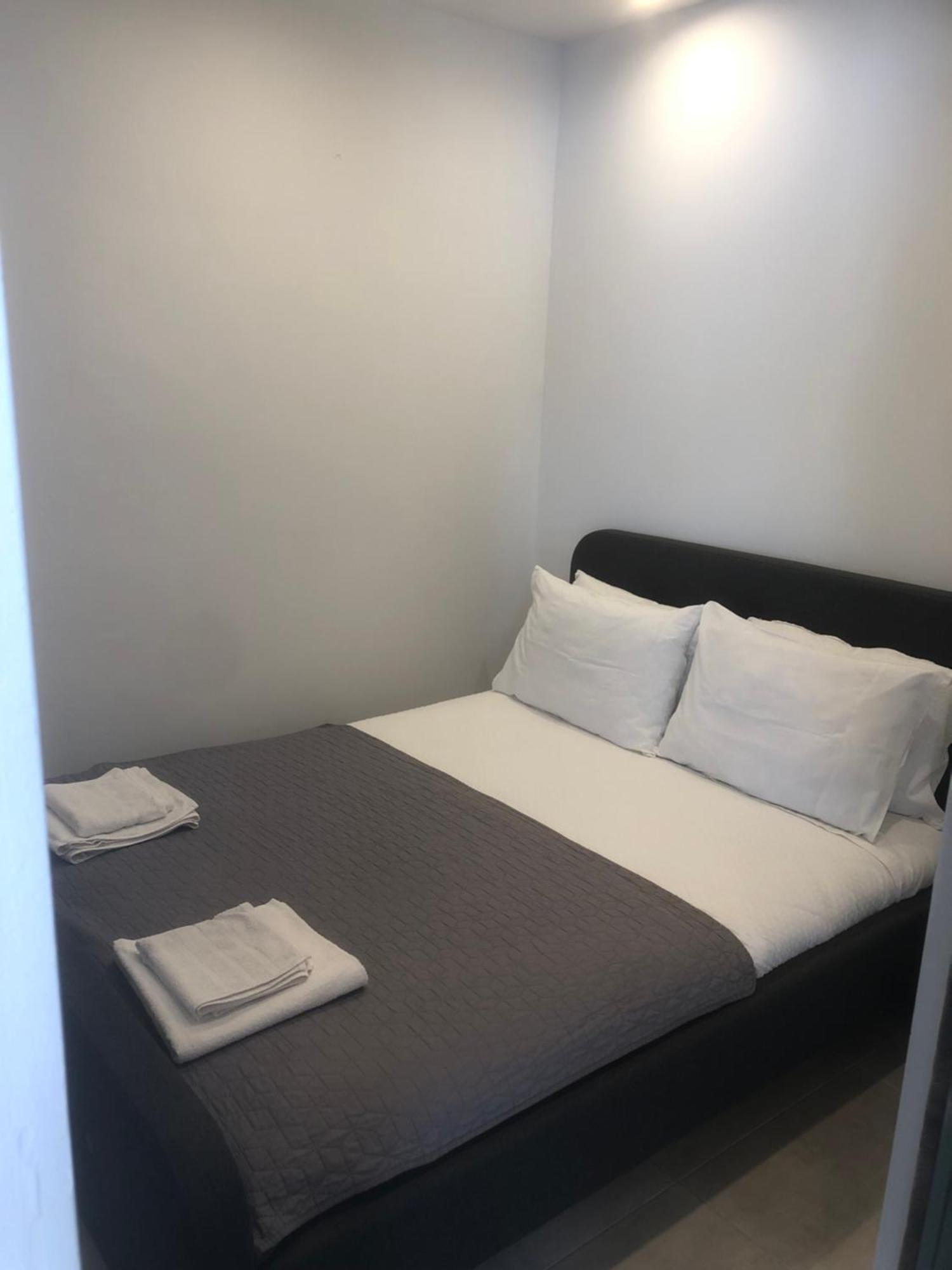 Luxury Apartments Christos 古维亚 外观 照片